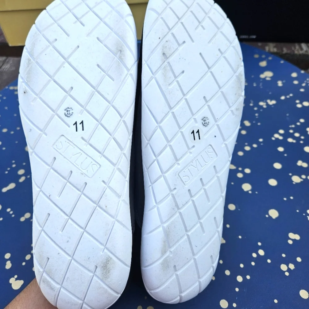 Stylus Layna Black Mules Women's Size 11 - Picture 11 of 12